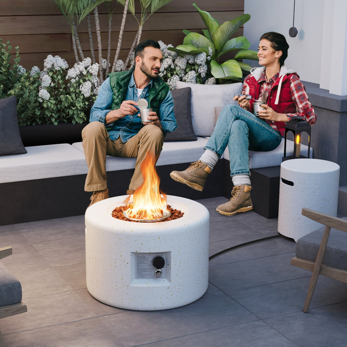 40 000 BTU Fire Pit Table Set with Hideaway Tank Holder